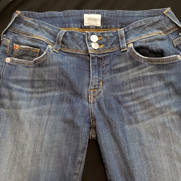 Hudson Jeans, Ginny Crop w/ cuffs, Size 28 - Picture 4 of 8
